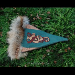 Triangle hat with motif from Oseberg