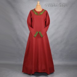 Viking dress with embroidery from Isle of Man