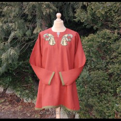 Brown woolen tunic with Ravens embroidery