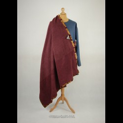 Woolen cape with silk